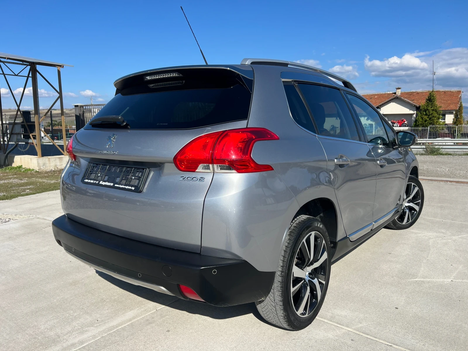 Peugeot 2008 1.2 PureTech Euro6B!! Allure!! - изображение 6