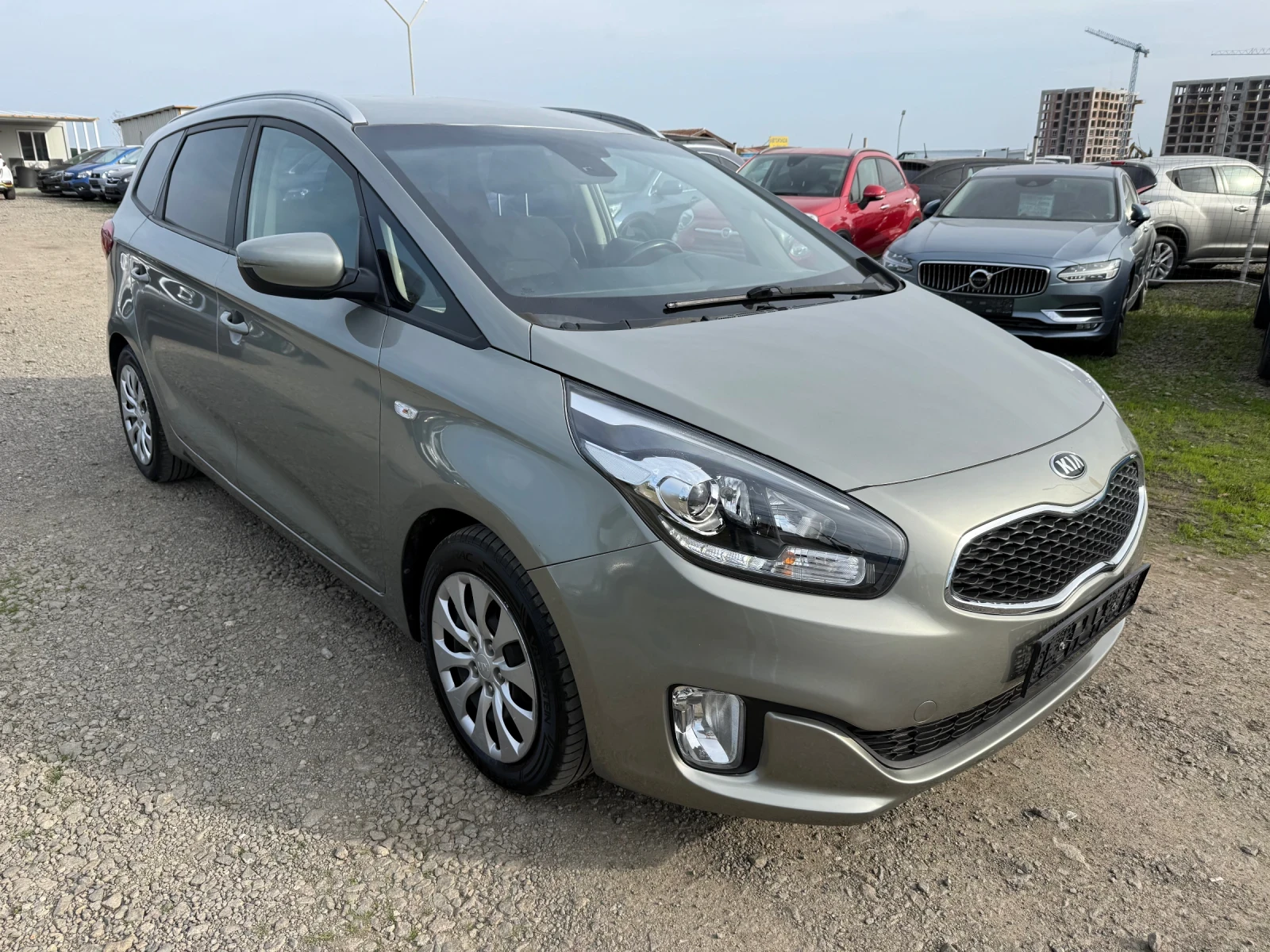 Kia Carens 2.0i CH Automat Navi 7m - изображение 3