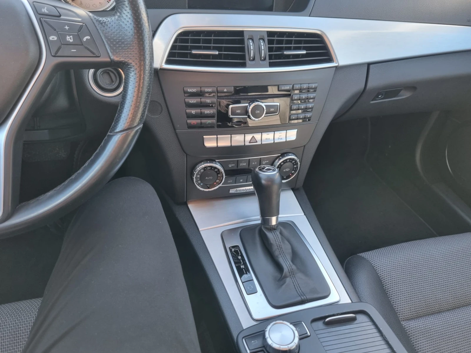 Mercedes-Benz C 200  - изображение 7