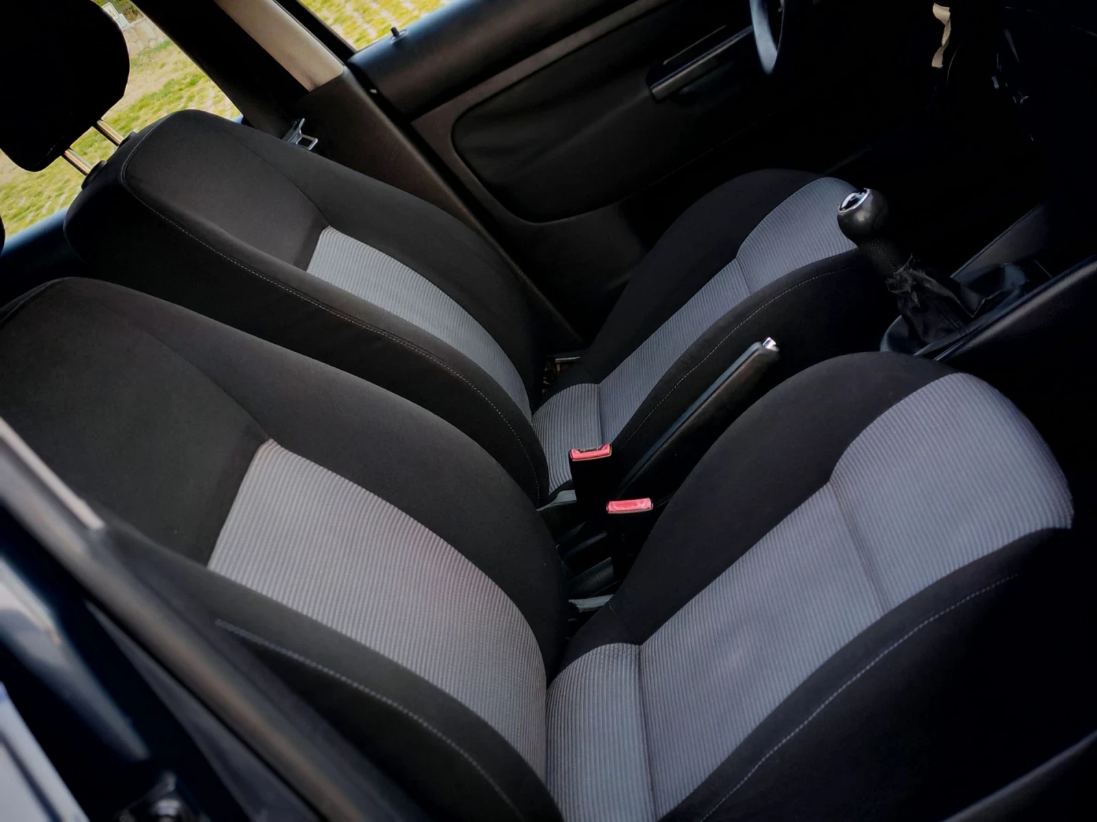 VW Golf 1.9TDI* НОВ ВНОС* , снимка 12 - Автомобили и джипове - 53773279