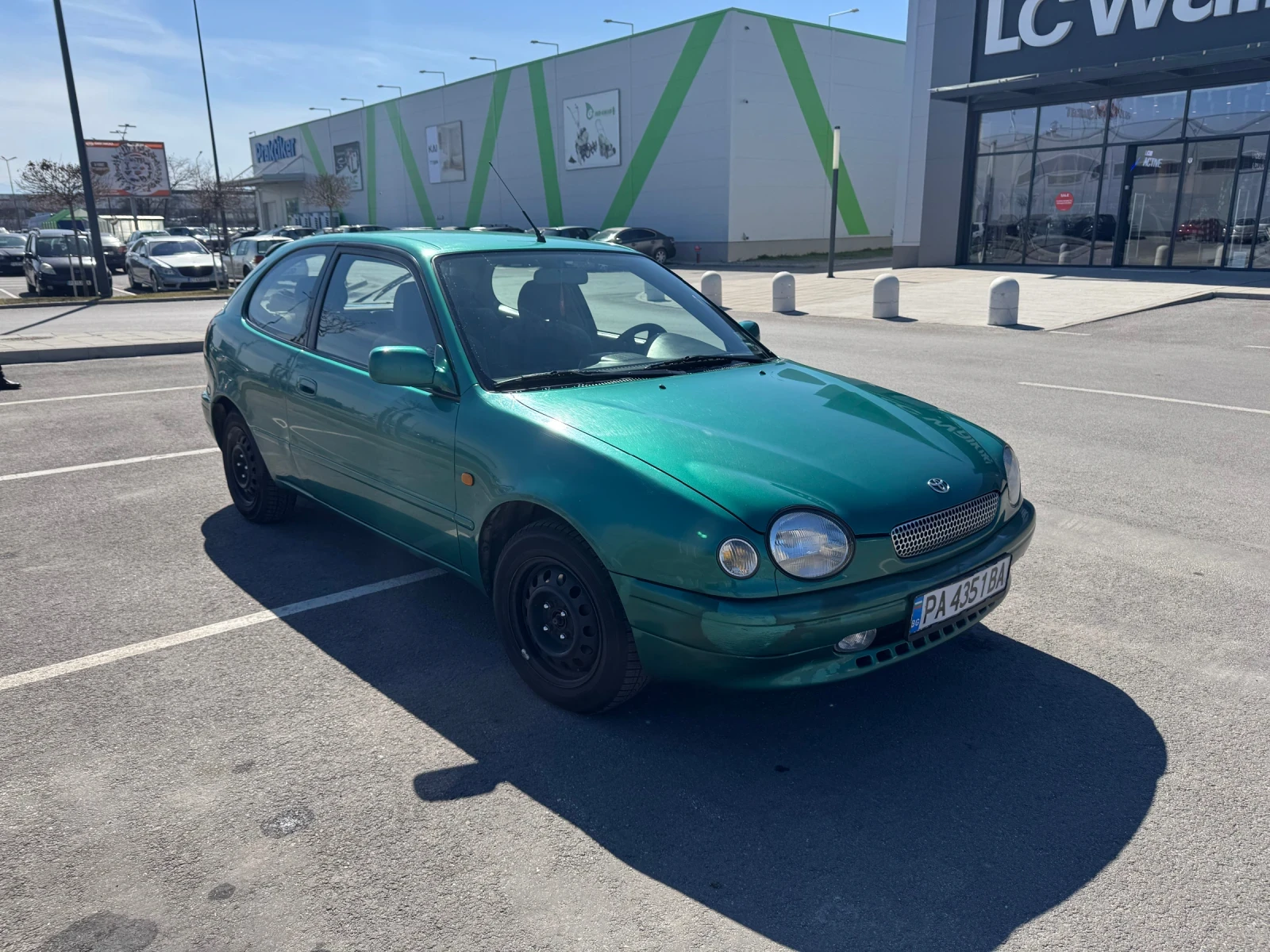 Toyota Corolla 1.4 , снимка 2 - Автомобили и джипове - 53800037
