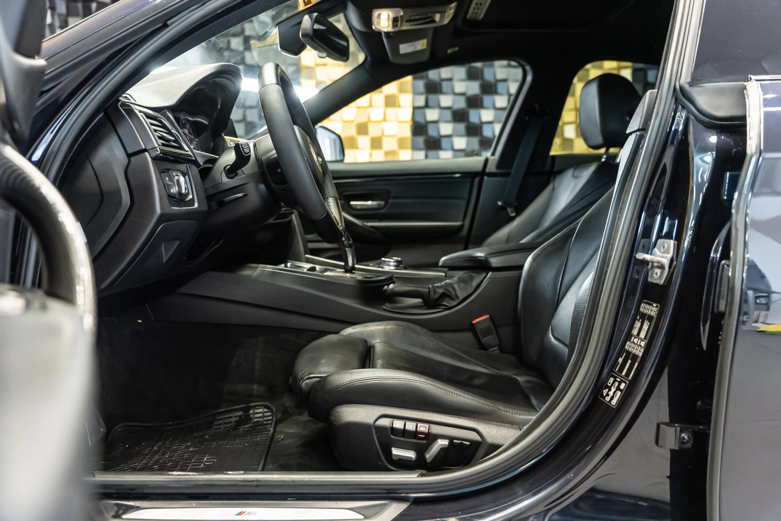 BMW 420 x-Drive Gran Coupe, снимка 12 - Автомобили и джипове - 54030266