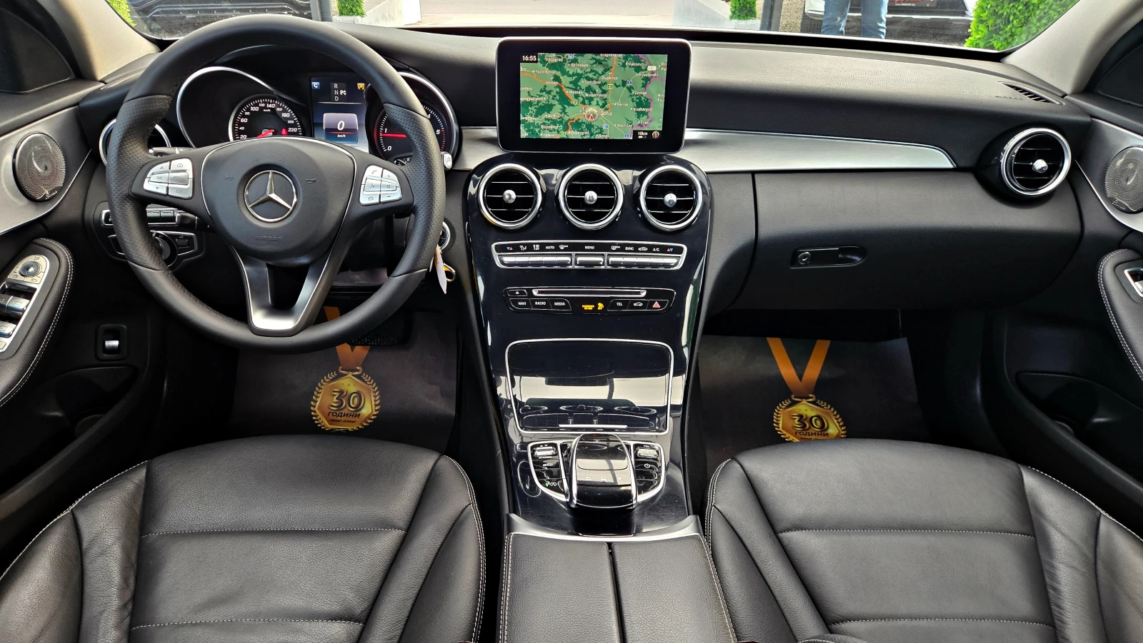 Mercedes-Benz C 220 AMG/4MAT/SHADOW LINE/GERMANY/CAMERA/AMBIENT/AIRMAT, снимка 9 - Автомобили и джипове - 54087520