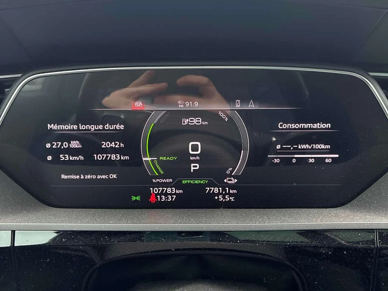 Audi E-Tron * quattro * 360 * ОБДУХВАНЕ * ПОДГРЕВ * ПАМЕТ, снимка 8 - Автомобили и джипове - 54077932