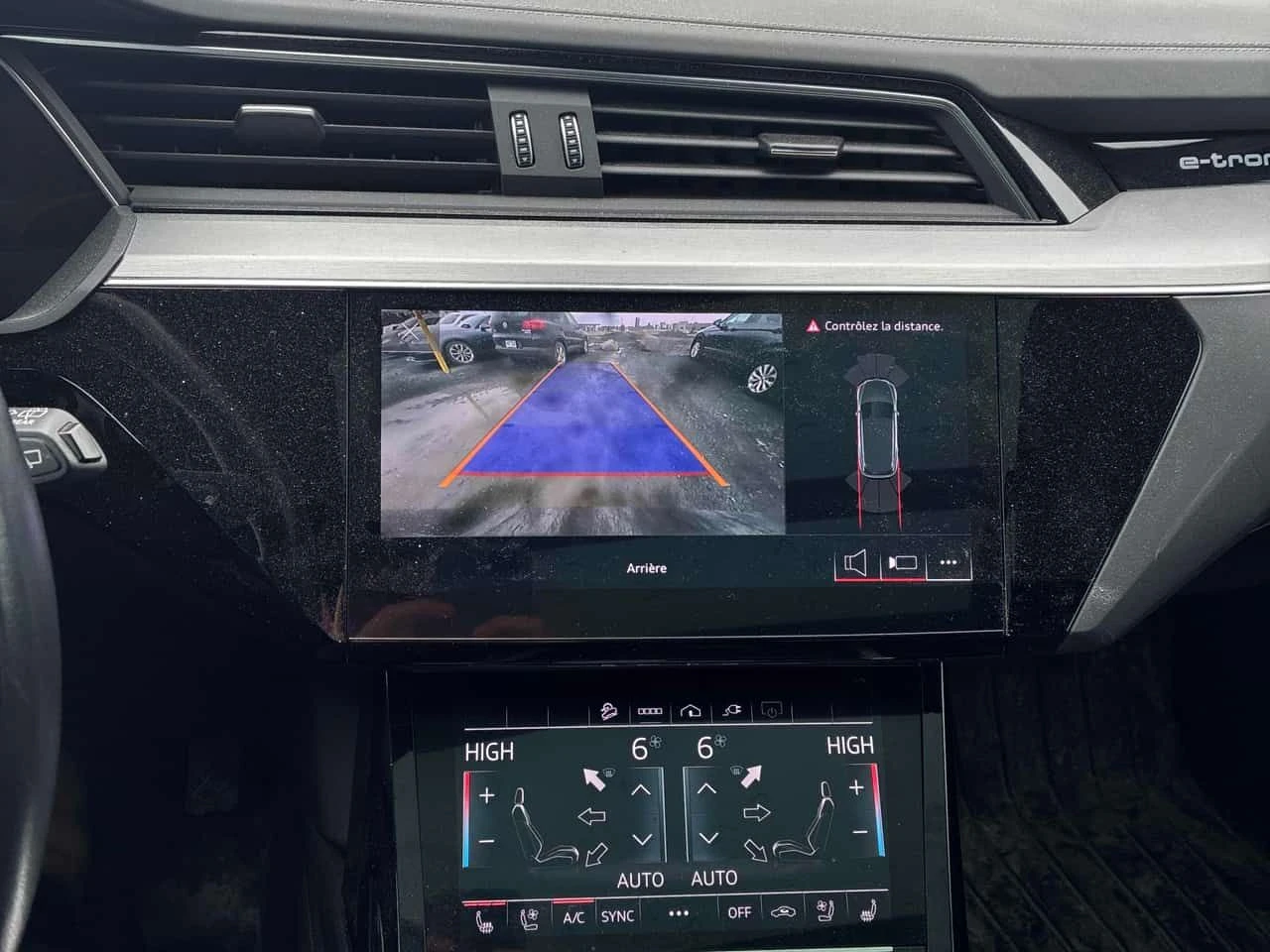 Audi E-Tron * quattro * 360 * ОБДУХВАНЕ * ПОДГРЕВ * ПАМЕТ, снимка 11 - Автомобили и джипове - 54077932