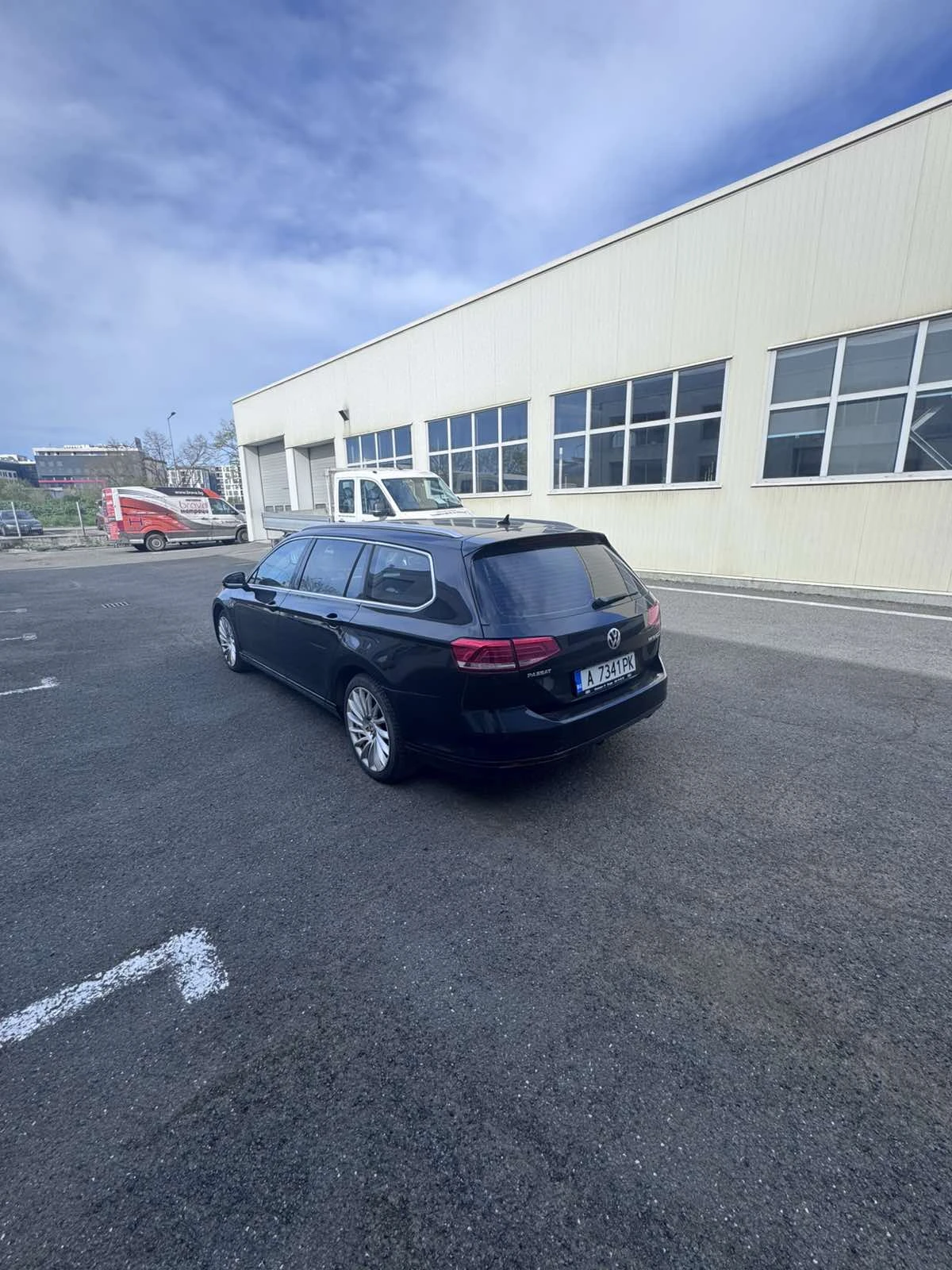 VW Passat, снимка 4 - Автомобили и джипове - 54228678