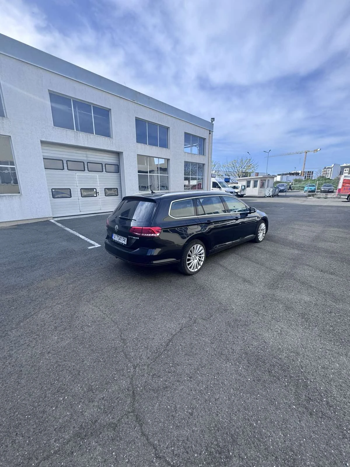 VW Passat, снимка 5 - Автомобили и джипове - 54228678