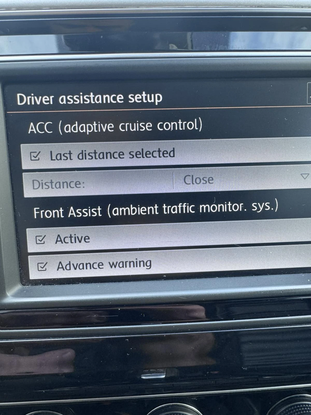 VW Passat, снимка 10 - Автомобили и джипове - 54228678