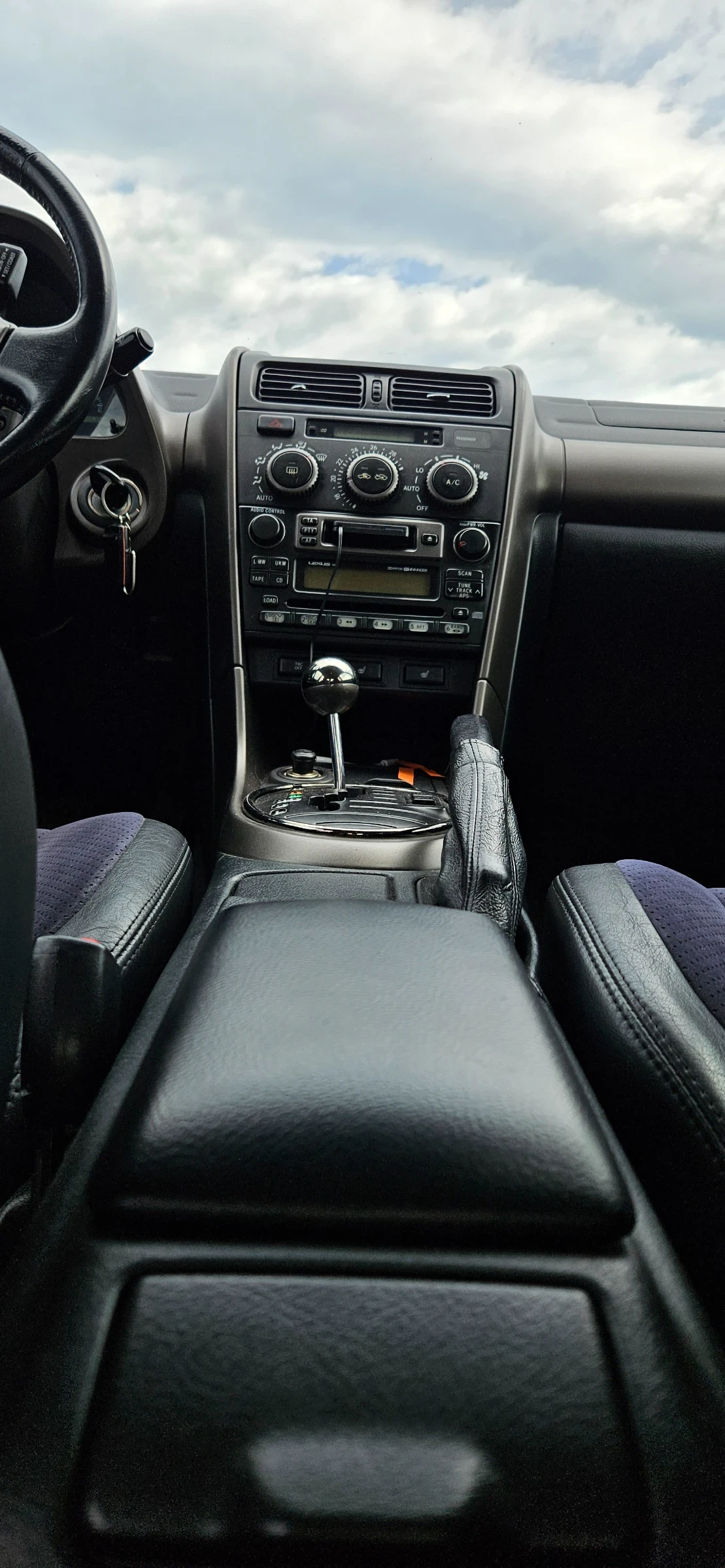 Lexus IS 200 | Mobile.bg � ����������� 12