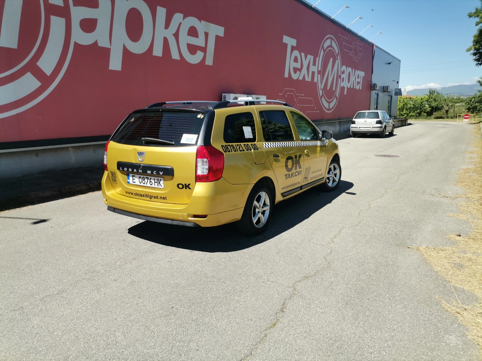 Dacia Logan 1.2, снимка 3 - Автомобили и джипове - 54833904