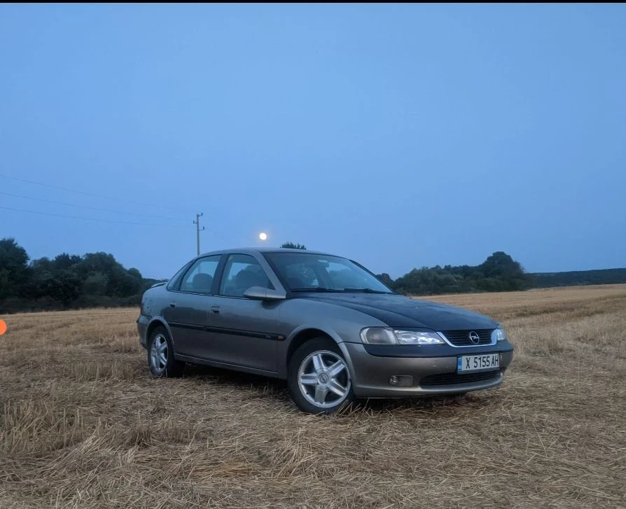 Opel Vectra B, снимка 5 - Автомобили и джипове - 55693893