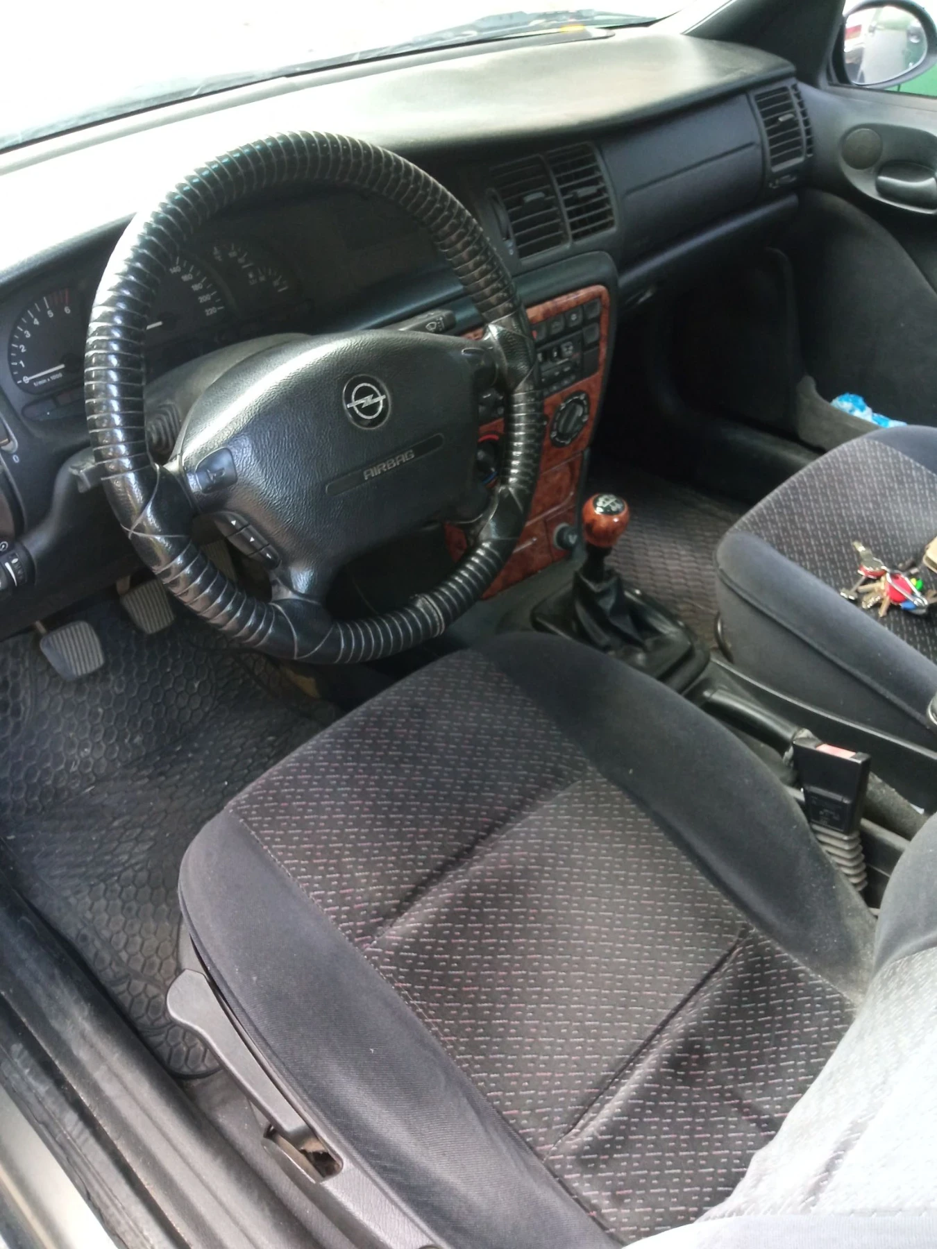 Opel Vectra B, снимка 7 - Автомобили и джипове - 55693893