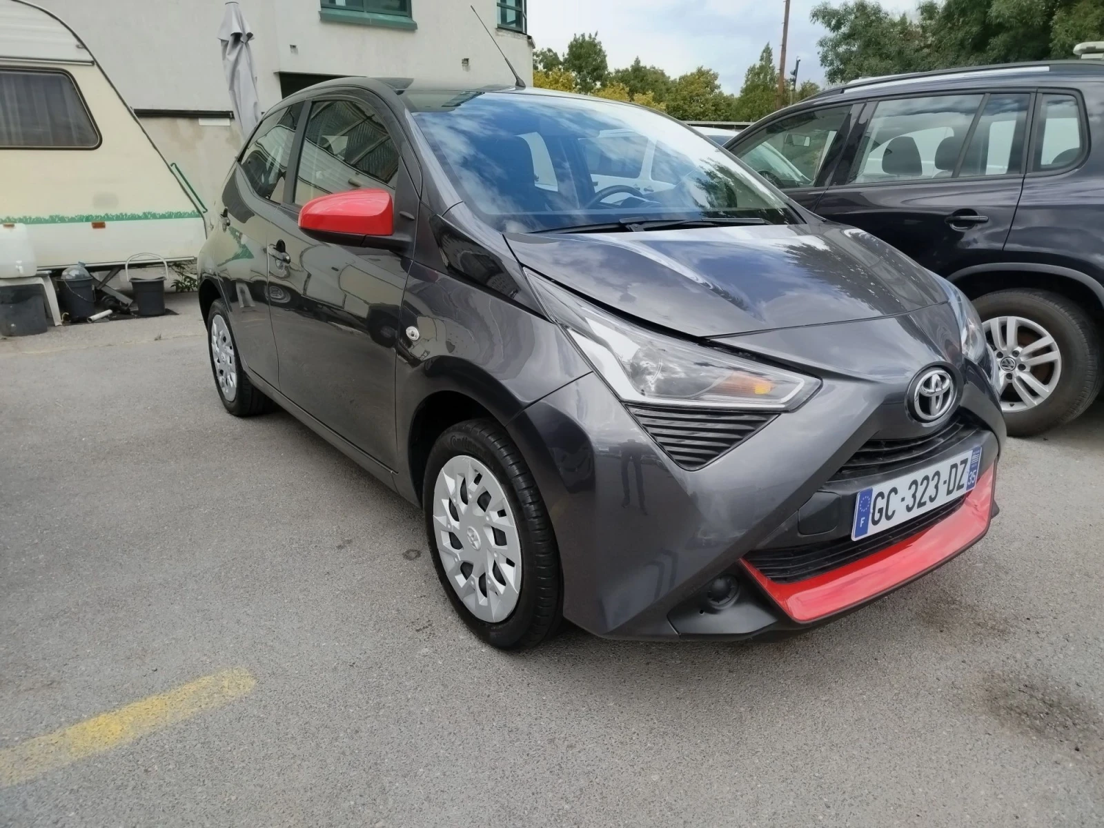 Toyota Aygo 42хил.км., снимка 3 - Автомобили и джипове - 56198815