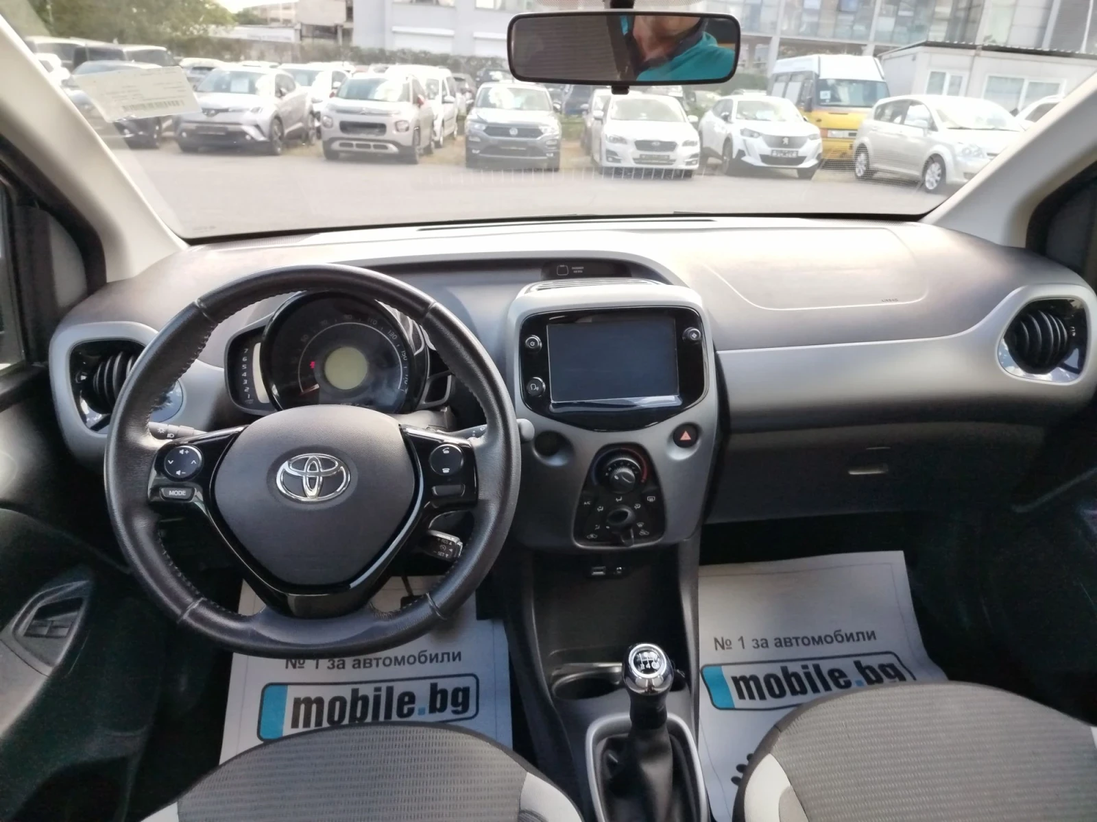 Toyota Aygo 42хил.км., снимка 10 - Автомобили и джипове - 56198815