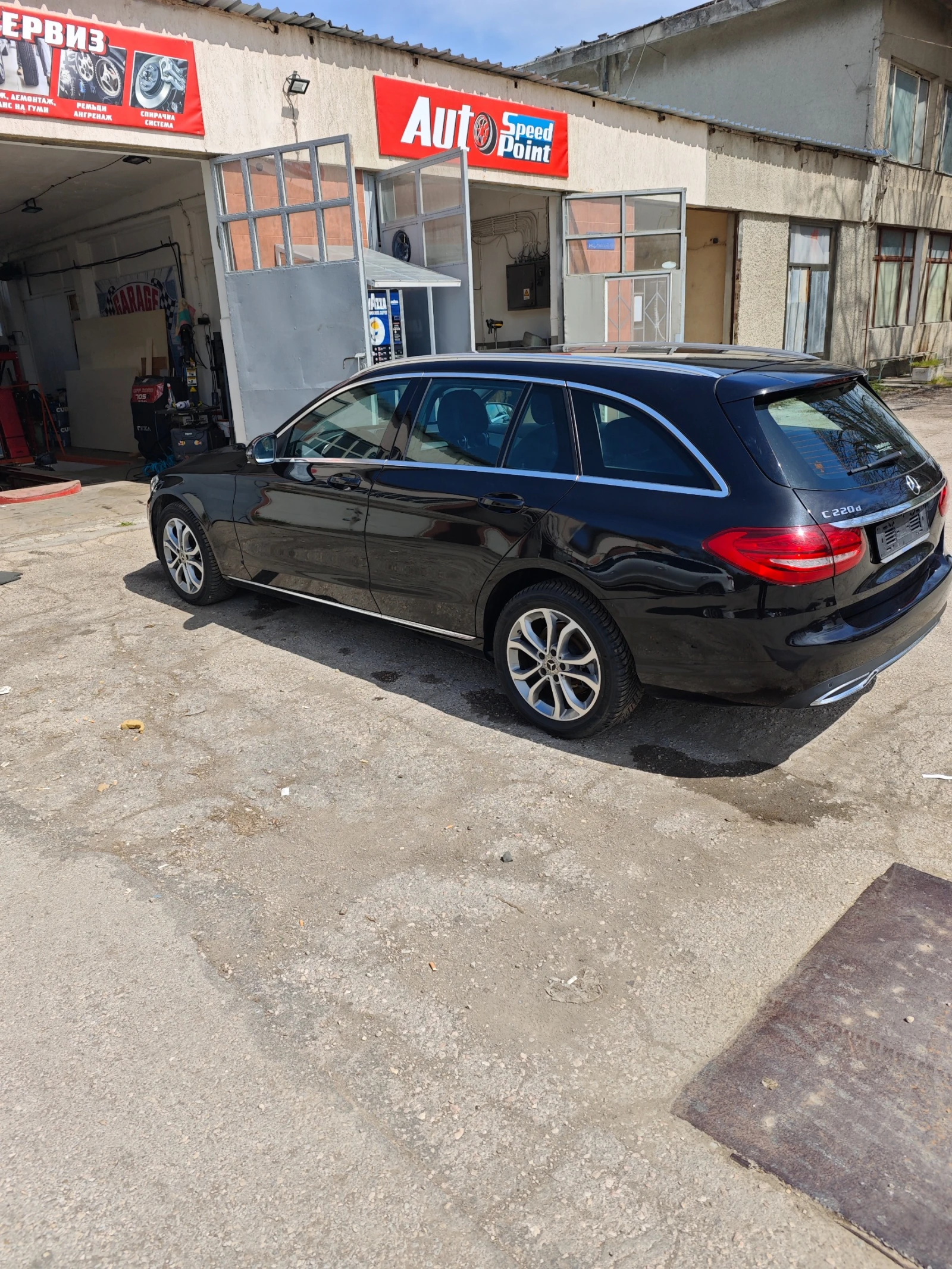 Mercedes-Benz C 220 4-Matic, automatic, 177 �.� | Mobile.bg � ����������� 4