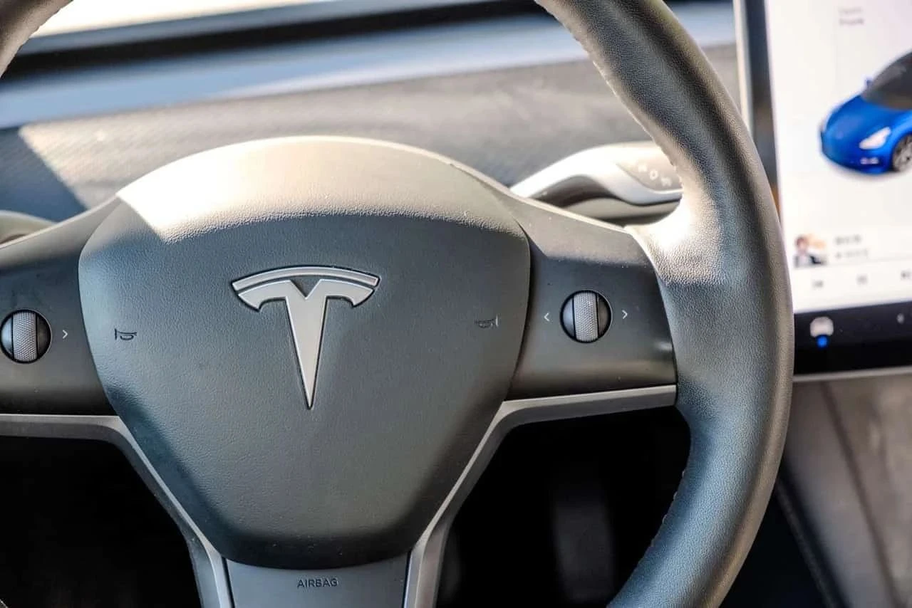 Tesla Model 3 | Mobile.bg � ����������� 15
