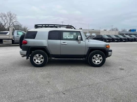 Toyota Fj cruiser 4WD * ГЛАВНО ПРЕДСТАВИТЕЛСТВО НА CHEVROLET* , снимка 4