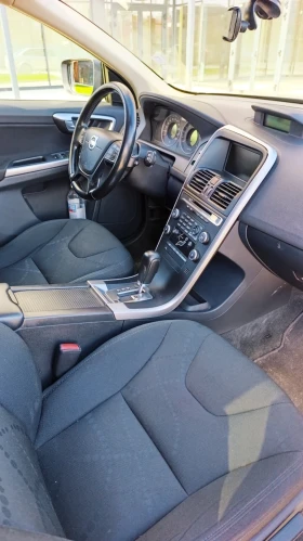 Volvo XC60 D3 Нидерландия, снимка 6