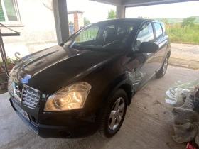 Nissan Qashqai 2.0 dCi Acenta, 150 к.с., снимка 2