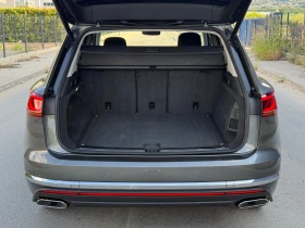 VW Touareg 3.0TDIV6 4х4/DIGITAL/MATRIX/ПОДГРЕВ/DISTRONIC/ПАНО, снимка 4