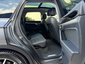VW Touareg 3.0TDIV6 4х4/DIGITAL/MATRIX/ПОДГРЕВ/DISTRONIC/ПАНО, снимка 11