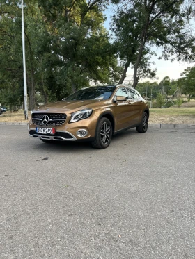 Mercedes-Benz GLA 220  