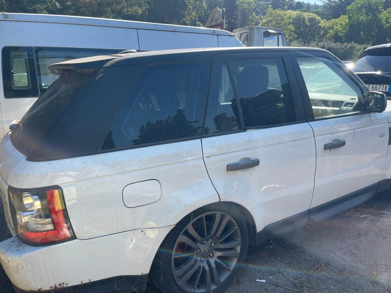 Land Rover Range Rover Sport 3.0, снимка 3 - Автомобили и джипове - 46920716