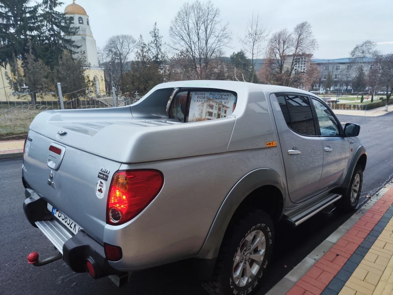 Mitsubishi L200, снимка 2 - Автомобили и джипове - 48283752