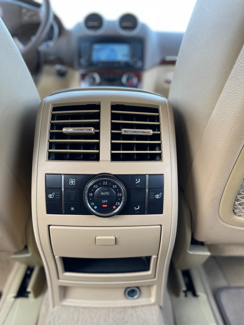 Mercedes-Benz GL 500, снимка 10 - Автомобили и джипове - 52113335