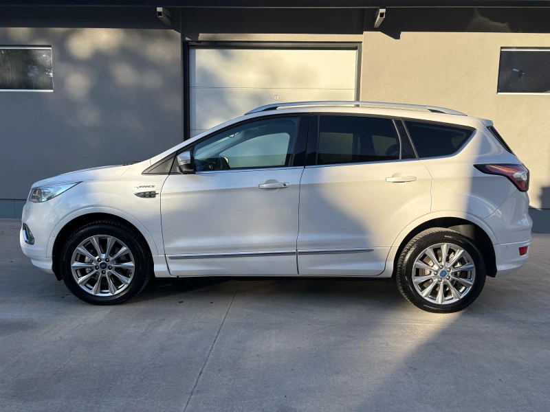 Ford Kuga Vignale Lux Full Extras 4x4 AWD 2.0 150hp, снимка 3 - Автомобили и джипове - 52111010