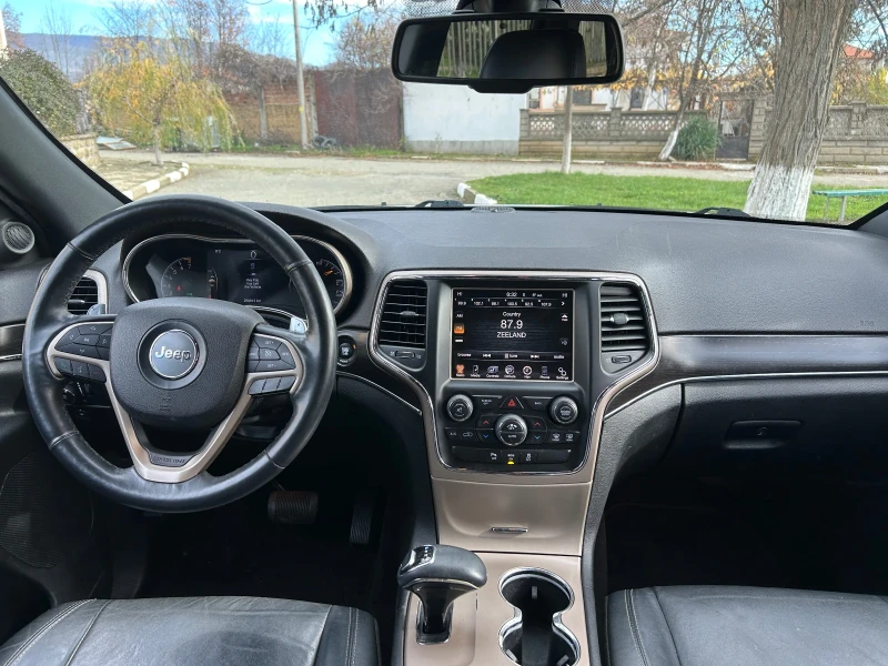 Jeep Grand cherokee 3.6i Pentastar, снимка 11 - Автомобили и джипове - 52615592