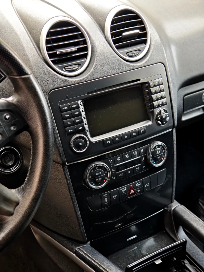 Mercedes-Benz ML 320 320CDI/Бартер, снимка 7 - Автомобили и джипове - 52729089