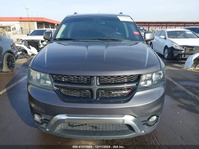 Dodge Journey CROSSROAD AWD 3.6L, снимка 11 - Автомобили и джипове - 48391484