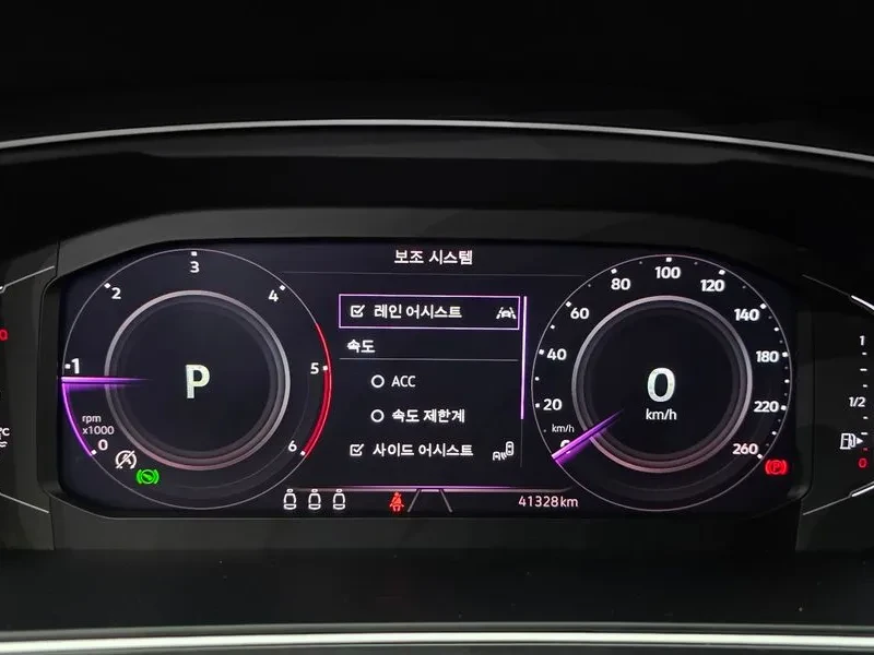 VW Tiguan 2.0 Tdi Premium, снимка 8 - Автомобили и джипове - 55748393