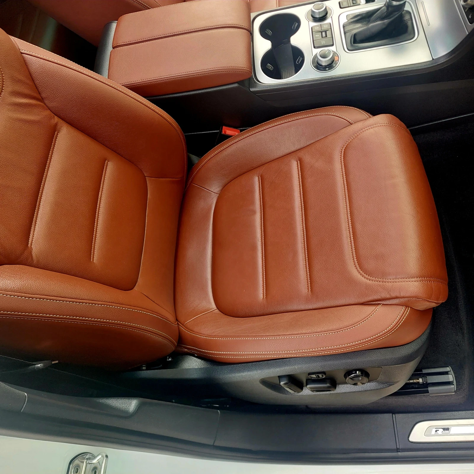 VW Touareg FACE R-LINE FULL MAX  - изображение 10