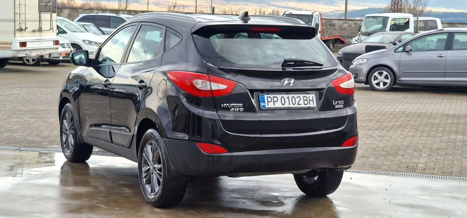 Hyundai IX35 2.0 d 4x4 - изображение 4