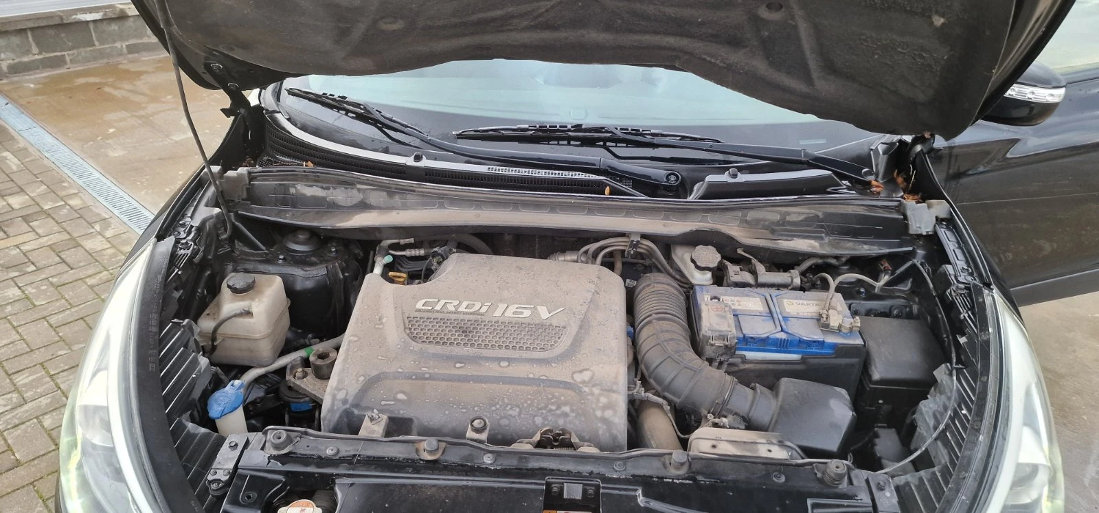 Hyundai IX35 2.0 d 4x4 - изображение 10