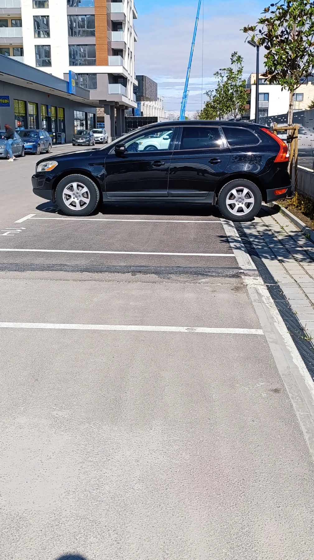 Volvo XC60 D3 Нидерландия, снимка 5 - Автомобили и джипове - 54198560