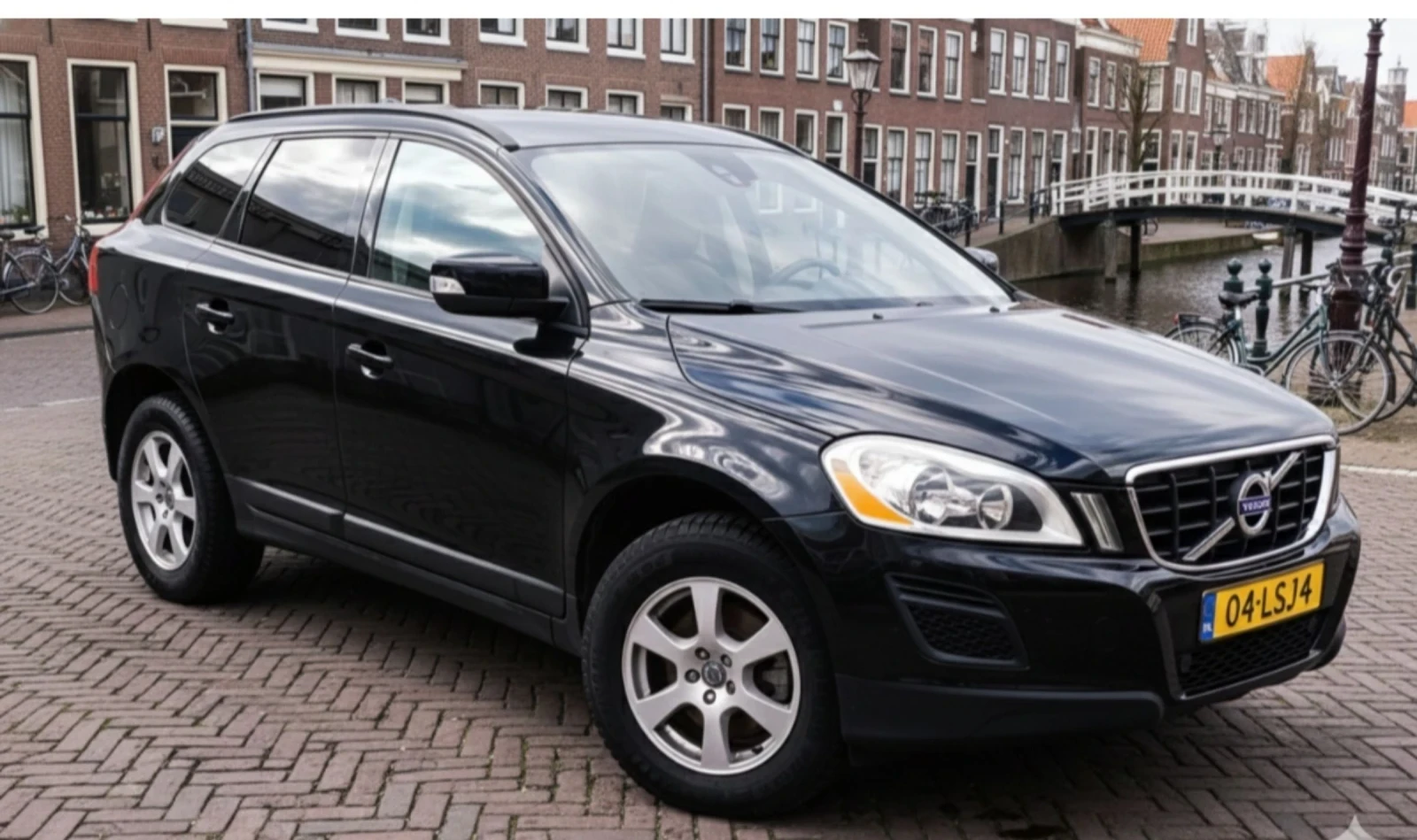 Volvo XC60 D3 Нидерландия, снимка 14 - Автомобили и джипове - 54198560
