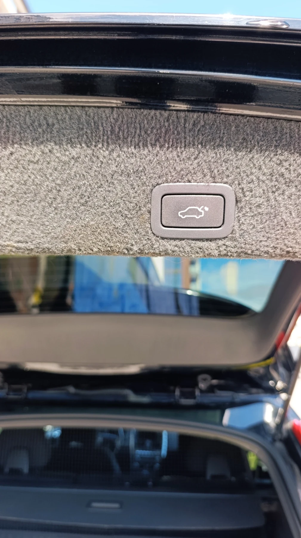 Volvo XC60 D3 Нидерландия, снимка 7 - Автомобили и джипове - 54198560