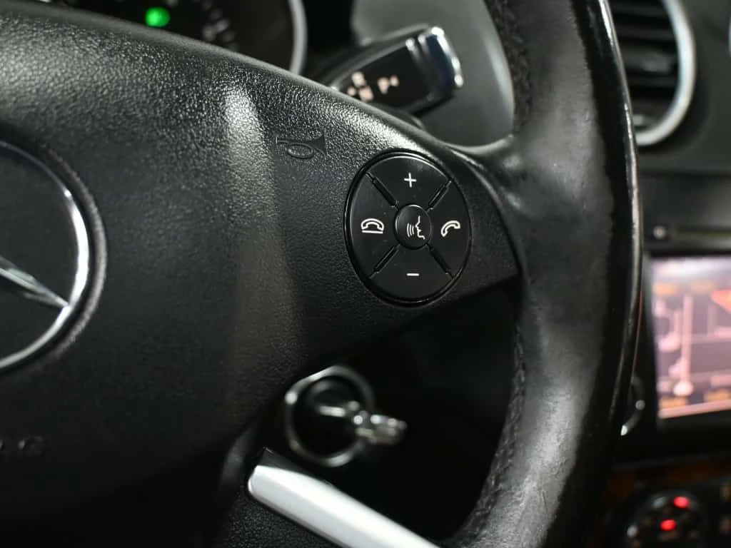 Mercedes-Benz ML 350 * CARFAX * ЦЕНА ДО БГ, снимка 15 - Автомобили и джипове - 54591386
