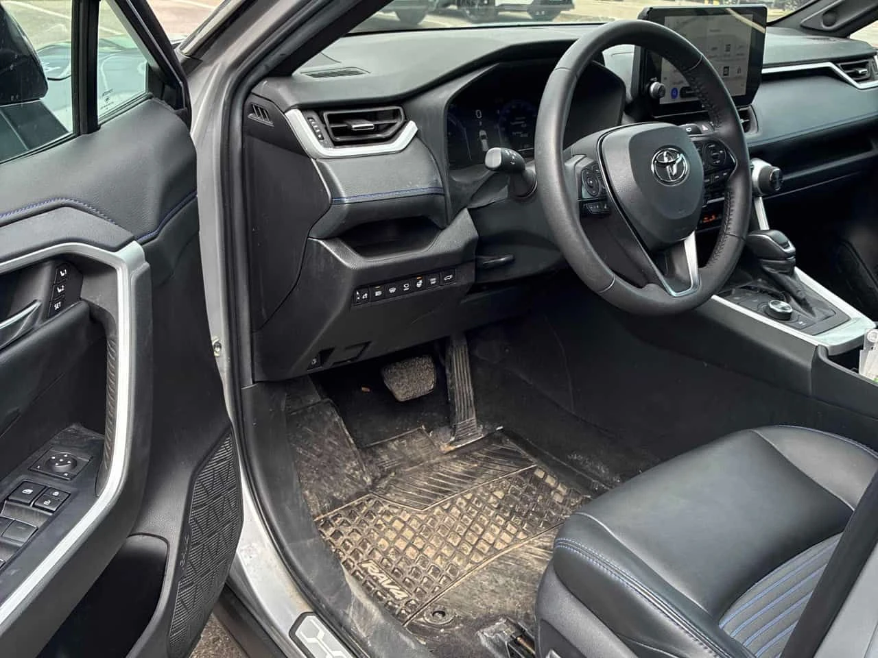 Toyota Rav4 Hybrid XSE  CARFAX, снимка 5 - Автомобили и джипове - 54874022