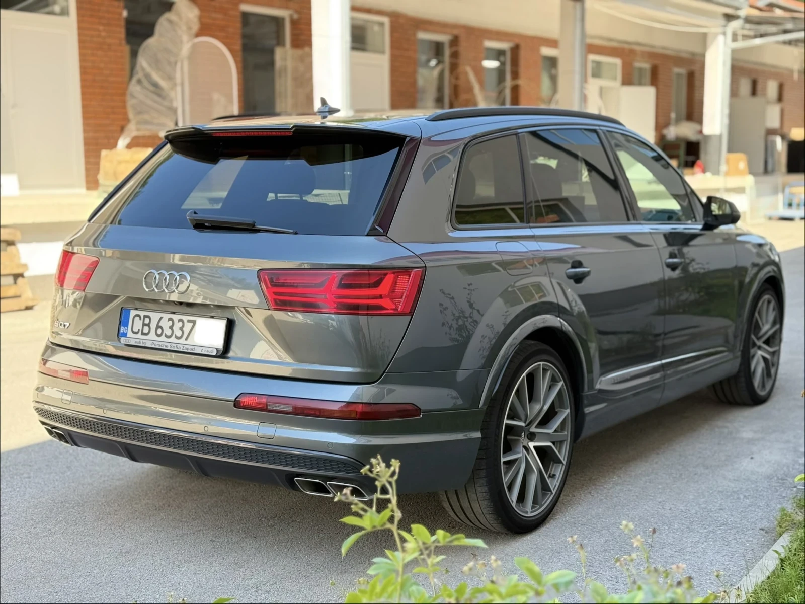 Audi SQ7, снимка 5 - Автомобили и джипове - 55498446