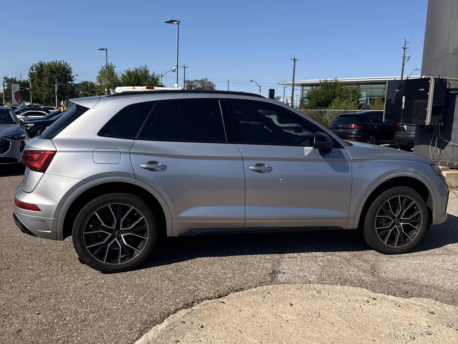 Audi Q5 Progressiv, снимка 3 - Автомобили и джипове - 55721452