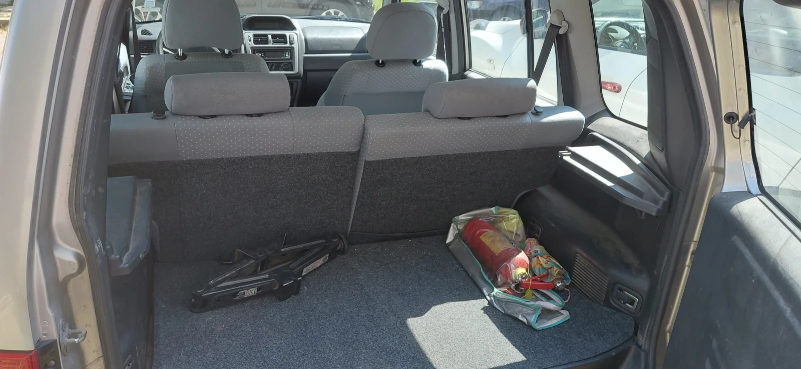 Mitsubishi Pajero pinin, снимка 8 - Автомобили и джипове - 55816255