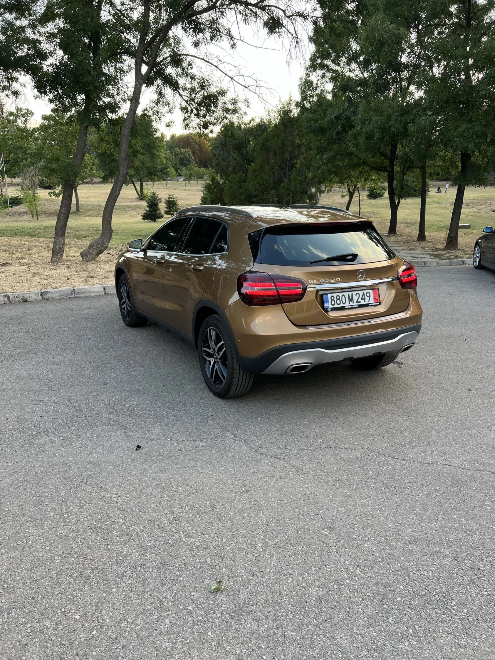 Mercedes-Benz GLA 220  , снимка 4 - Автомобили и джипове - 55879428