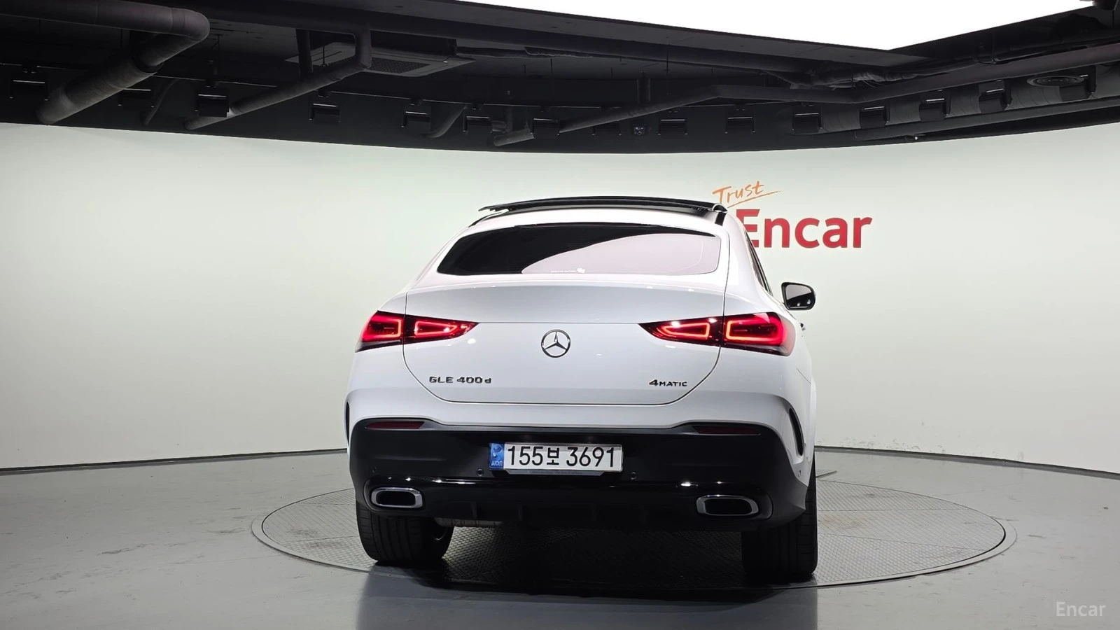 Mercedes-Benz GLE 400 AMG Line| AMG DISP| AIR| DISTRO| ОБДУХ| 360| HUD| , снимка 3 - Автомобили и джипове - 56135866