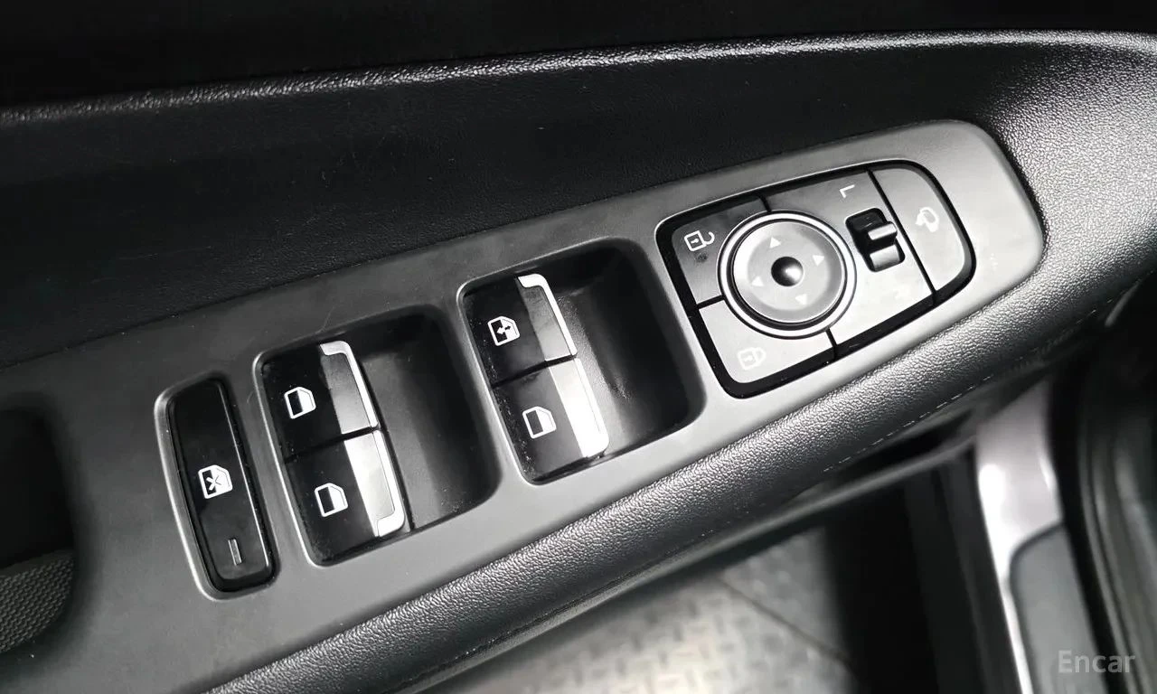 Hyundai Santa fe, снимка 6 - Автомобили и джипове - 56710968