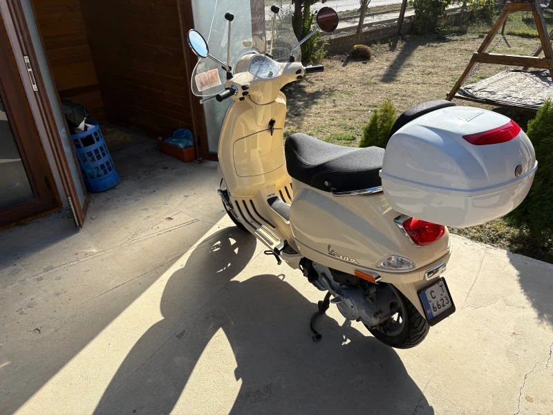 Vespa Primavera 50 куб, снимка 2 - Мотоциклети и мототехника - 52313414