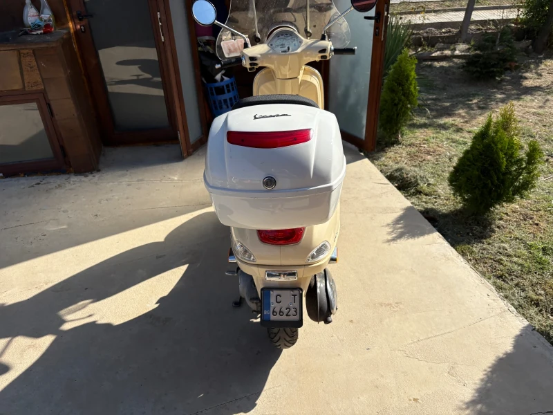 Vespa Primavera 50 куб, снимка 4 - Мотоциклети и мототехника - 52313414